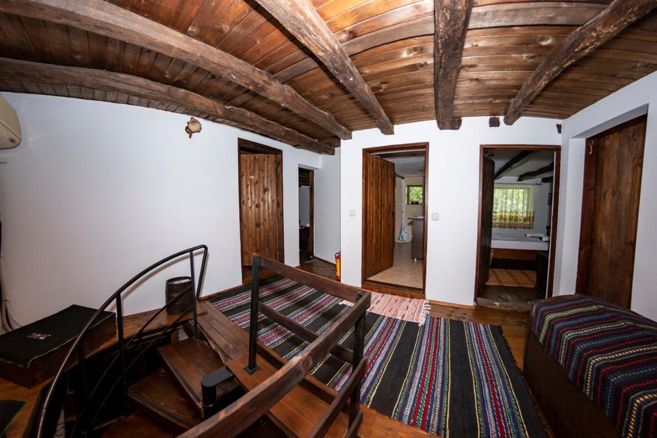 "Суларската Къща" Villa Gabrovo Bagian luar foto